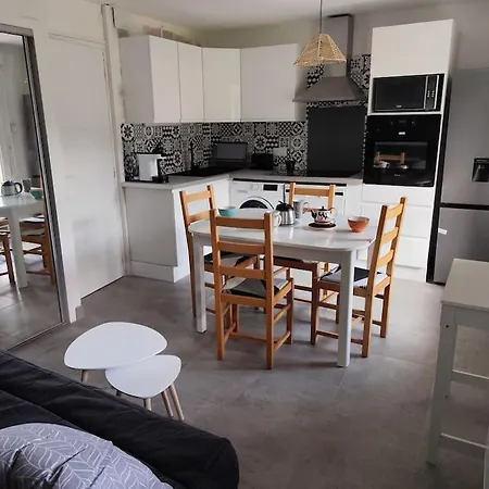 Mailh- Massibe T2 5 Pers Climatisation Piscine Couverte Linge De Maison Inclus Parking Jardin Clos Bielle Exterior photo