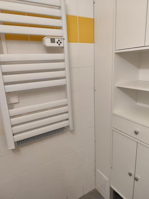 Mailh- Massibe T2 5 Pers Climatisation Piscine Couverte Linge De Maison Inclus Parking Jardin Clos Apartment Bielle